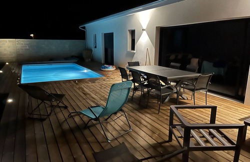 Parentis-en-Born House | Beautiful 4-bedroom house with swimming pool close to the sea