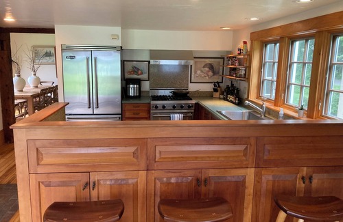 West Burke Other | Beautiful 4-bed farmhouse on 25 acres in West Burke-12 min from Burke Mountain!