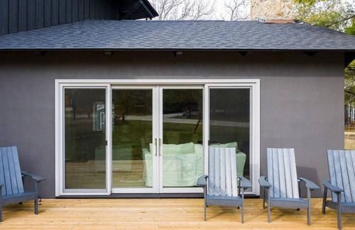Clearview Ski Chalet | Beautiful 4 Bedroom Chalet in Collingwood/clearview/blue Mountains