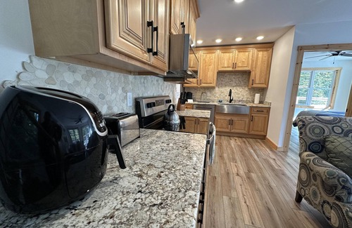 Stanton Cabin | Beautiful 4 bedroom in Red River Gorge