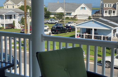 A-Zone House | Beautiful 4 bedroom beach home with sunset views, minutes from Atlantic City