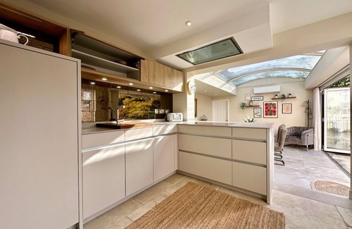 Montpellier House | Beautiful 5-Bed Regency Home in Montpellier