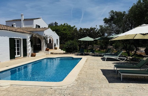 Sant Lluis Ski Chalet | Beautiful 5 bedroom country house, free WiFi