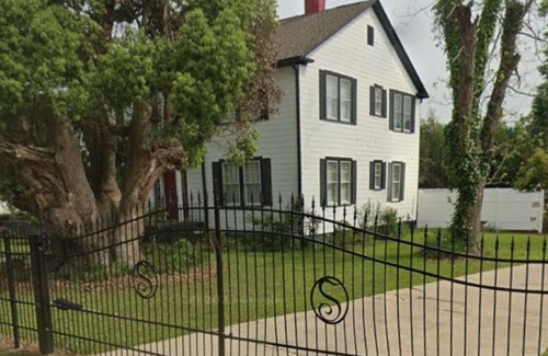 Cairo House | Beautiful 5 br, 3.5 baths, pool