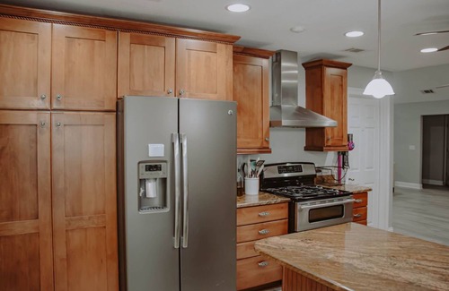 Gulf Breeze House | Beautiful 5bd/3ba in Gulf Breeze, Heated Private Pool & Pet Friendly!