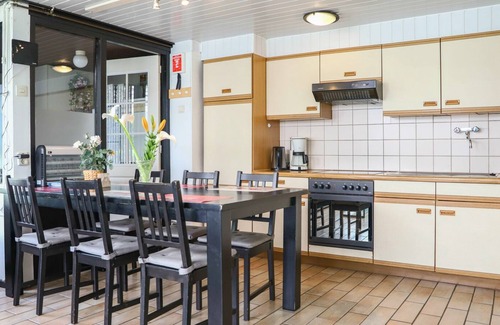 Stavenisse House | beautiful 6-person holiday home close to the beach