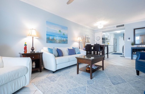 Gulf Shores Condo | Beautiful 6th floor condo w/Gulf Front View