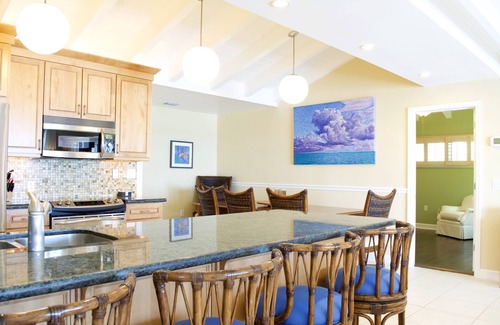 Islamorada House | Beautiful 7 BR estate in Islamorada, FL keys, with pool, dockage, & sandy beach!
