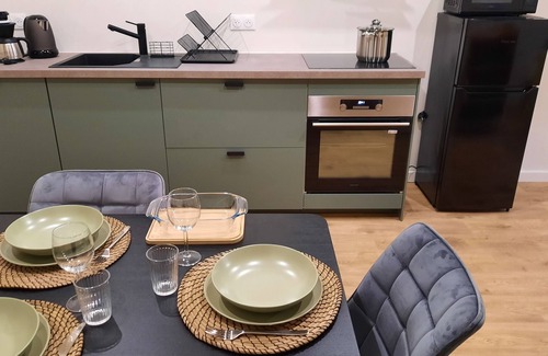 St.-Remy-de-Provence Apartment | Beautiful apartment in country house. Saint Remy de Provence.