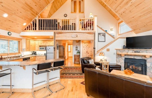 Grand Lake Cabin | Beautiful A-Frame Cabin w/Views of Lake!