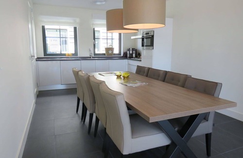 Uitdam Apartment | Beautiful apartment for 8 people with pool, WIFI, TV and terrace