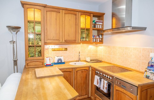 Terezvaros Apartment | Beautiful Air ConditionedApartment on a Silent Street - Opera/Downtown