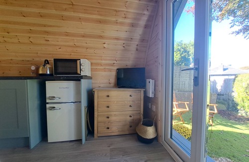 Carbis Bay Cabin | Beautiful and Cosy Garden Pod Saintives