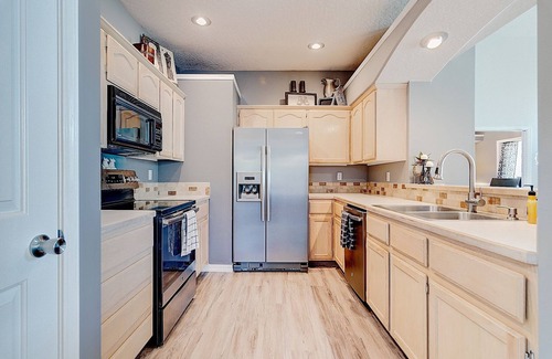 Meridian House | Beautiful and Peaceful Home in the Heart of Meridian