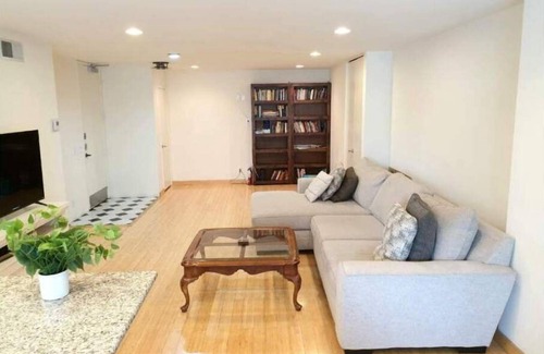 Westwood Apartment | Beautiful and Spacious Condo- Close to UCLA