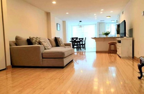 Westwood Apartment | Beautiful and Spacious Condo- Close to UCLA