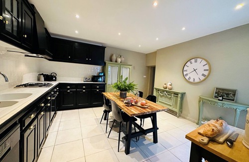 Pouzolles House | Beautiful and spacious character 6 bed home with large, private heated pool.