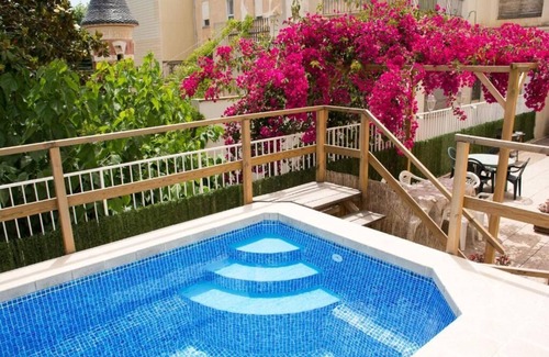 Calella House | Beautiful and spacious house in the center 50 meters from the beach