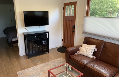 Northwest Berkeley Apartment | Beautiful and Sunny!