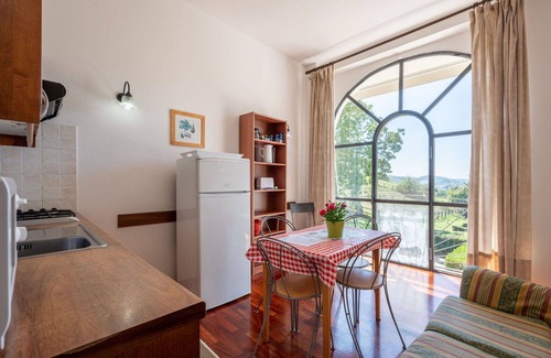 Azzano d'Asti Villa | Beautiful apartment in villa for 6 guests with pool, A/C, WIFI, terrace and pets allowed