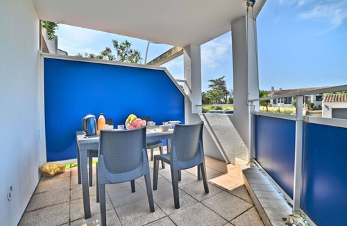 La Cotiniere Apartment | Beautiful apartment for 4 guests with pool, WIFI, TV, terrace and pets allowed