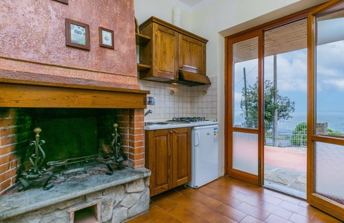 San Baronto Apartment | Beautiful apartment for 2 people with WIFI, pool, TV, terrace and pets allowed