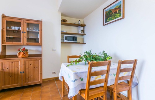 San Baronto Apartment | Beautiful apartment for 2 people with WIFI, pool, TV, terrace and pets allowed