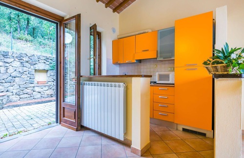 San Baronto Apartment | Beautiful apartment for 2 people with pool, WIFI, TV, terrace, pets allowed and panoramic view