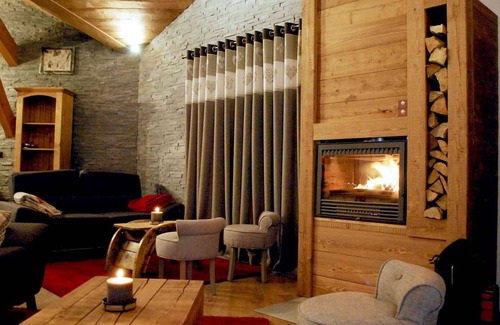 Les Menuires Apartment | Beautiful apartment with direct access to the ski slopes!