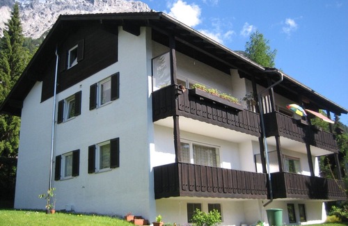Mittenwald Apartment | beautiful apartment for 2-4 persons with beautiful mountain views and balcony