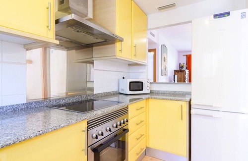 Moncofar Apartment | Beautiful apartment for 4 people with pool, TV and terrace