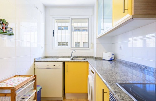 Moncofar Apartment | Beautiful apartment for 4 people with pool, TV and terrace