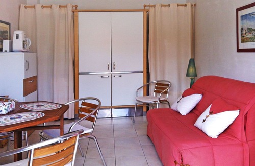 Lancieux Apartment | Beautiful apartment for 4 guests with WIFI, TV, terrace and pets allowed