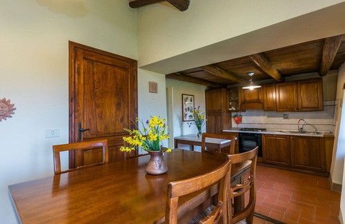 Bivio Pozzo Apartment | Beautiful apartment for 6 people with pool, WIFI, TV, patio and panoramic view