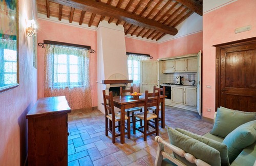 San Brizio Apartment | Beautiful apartment for 4 people with pool, WIFI, TV and pets allowed, close to Spoleto