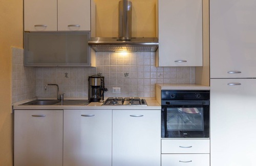 Prela Apartment | Beautiful apartment for 4 people with WIFI, A/C, pool, TV, patio and pets allowed