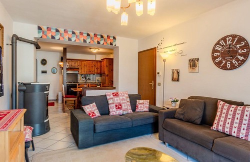 Ragoli Apartment | Beautiful apartment for 6 guests with WIFI, TV and balcony