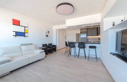 Mariakerke Apartment | Beautiful apartment for 4 people with WIFI, TV and balcony