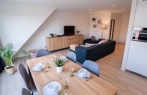Bredene Apartment | Beautiful apartment for 4 guests with WIFI and TV