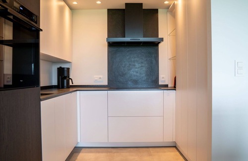 Bredene Apartment | Beautiful apartment for 5 guests with WIFI, TV and balcony