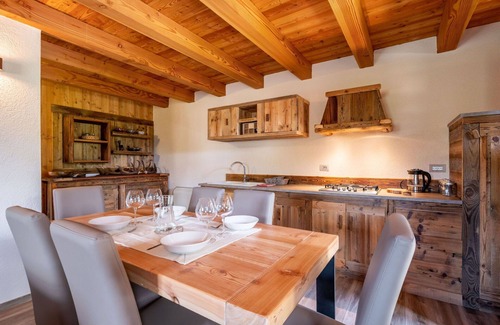 Introd Apartment | Beautiful apartment for 4 people with WIFI and TV