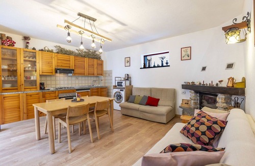 Isola Apartment | Beautiful apartment for 5 guests with WIFI, TV, terrace and pets allowed