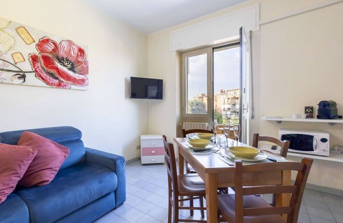Bovisa Apartment | Beautiful apartment for 3 people with WIFI, A/C, TV and balcony