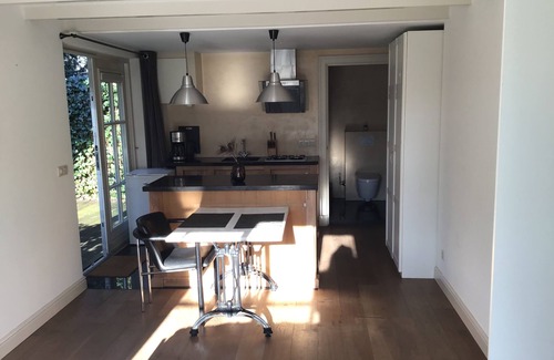 Schoorl Apartment | Beautiful apartment for two, on the edge of the forest!