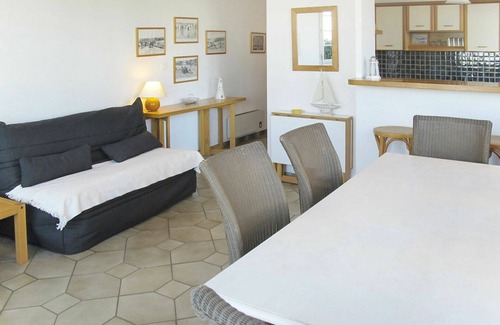 Cap-Ferret Apartment | Beautiful apartment for 4 people with TV, terrace and pets allowed