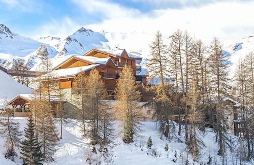 Plagne Soleil Apartment | Beautiful apartment for 4 guests with pool, WIFI, TV, terrace and pets allowed