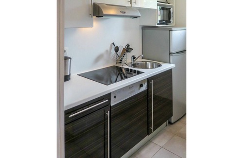 Montignac House | Beautiful apartment in villa for 8 guests with WIFI, pool, TV, terrace and pets allowed