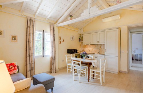 Saint-Jean Apartment | Beautiful apartment for 4 people with WIFI, A/C, TV and terrace