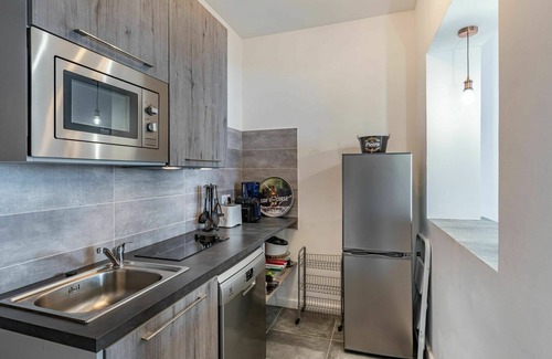 Sari-Solenzara House | Beautiful apartment in villa for 5 guests with WIFI, A/C, TV and patio