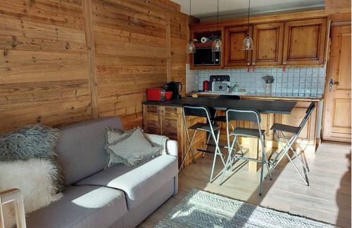 Les Saisies Ski Chalet | Beautiful apartment in ski station